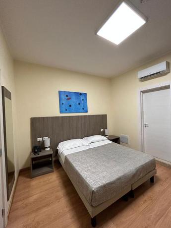 Imagen general del Hotel 55 Aira. Foto 10