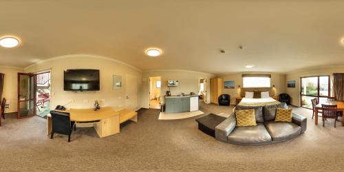 Imagen de la habitación del Hotel 555 Motel Dunedin. Foto 7