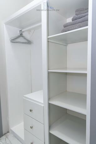 Imagen de la habitación del Hotel 592 Hospitality Inc. Foto 18