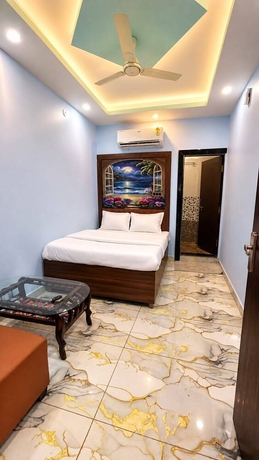 Imagen de la habitación del Hotel 5G. Foto 11