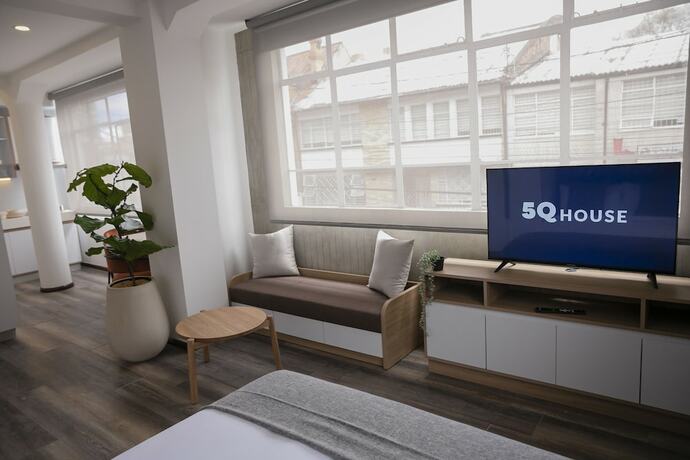 Imagen de la habitación del Hotel 5Q House Quinta Camacho. Foto 19