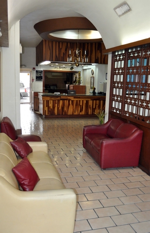 Imagen de los interiores del Hotel 5a Avenida. Foto 7