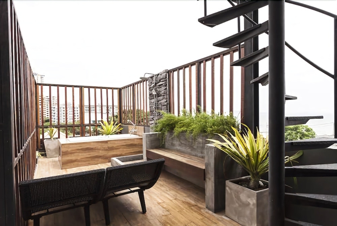 Imagen general del Hotel 5ive Beach House. Foto 3