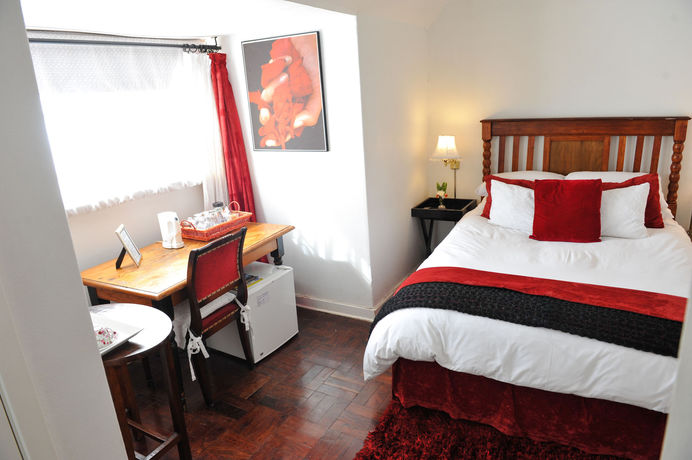 Imagen de la habitación del Hotel 5th Avenue Gooseberry Guest House. Foto 3