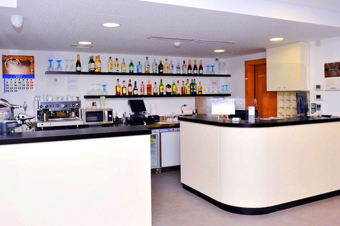 Imagen de los interiores del Hotel 6 Bis. Foto 19