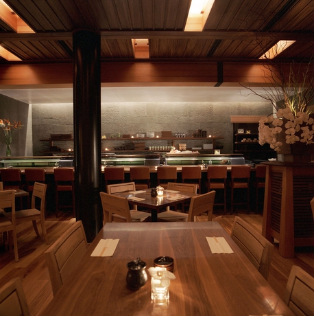 Imagen del bar/restaurante del Hotel 6 Columbus Central Park. Foto 3