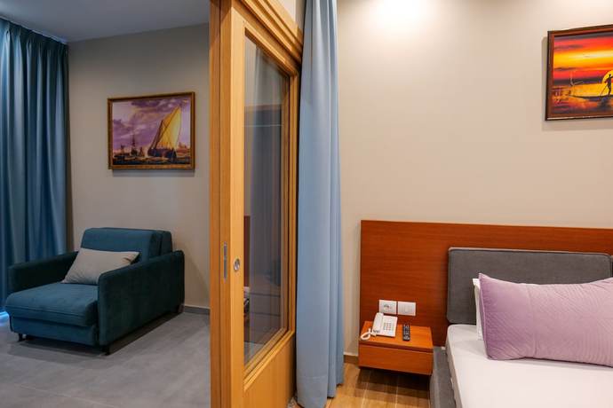 Imagen de la habitación del Hotel 6 Milje. Foto 2