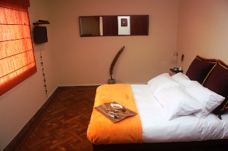 Imagen general del Hotel 6 Suites. Foto 4