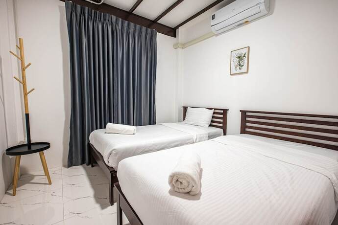 Imagen general del Hotel 60s Town. Foto 13
