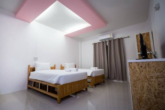 Imagen de la habitación del Hotel 60s Town. Foto 32
