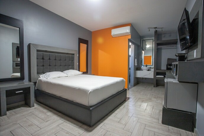 Imagen de la habitación del Hotel 653. Foto 15