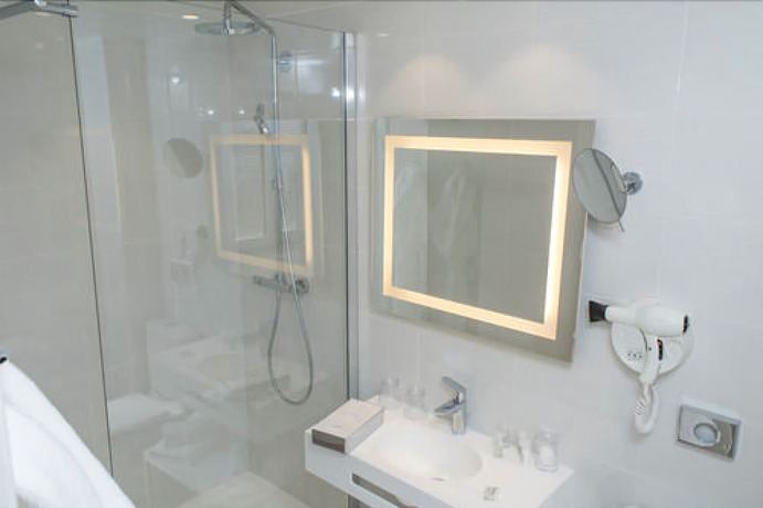 Imagen de la habitación del Hotel 66. Foto 6