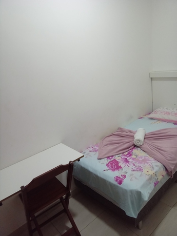 Imagen de la habitación del Hotel 678. Foto 6