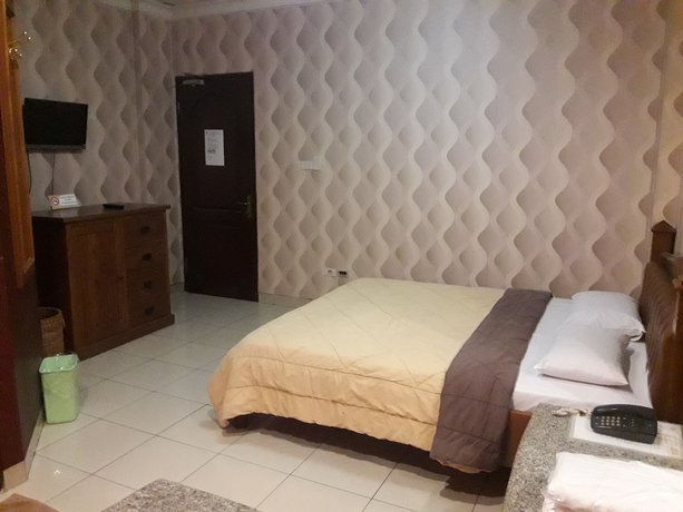 Imagen de la habitación del Hotel 678 Kemang. Foto 13