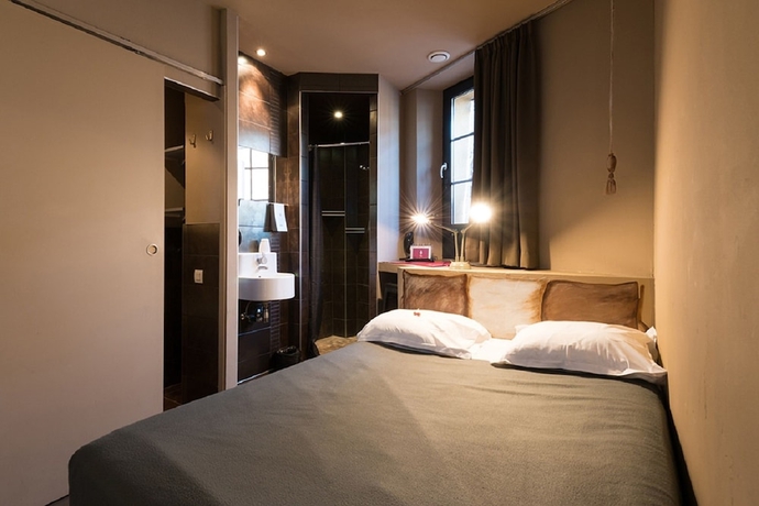 Imagen de la habitación del Hotel 7 Art Cannes. Foto 10