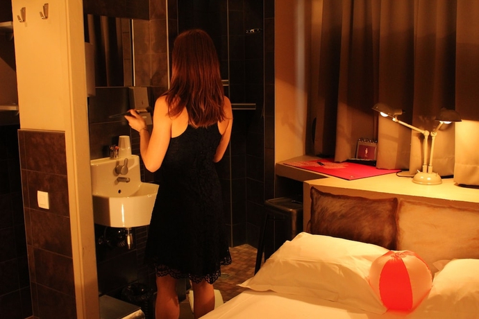 Imagen de la habitación del Hotel 7 Art Cannes. Foto 17