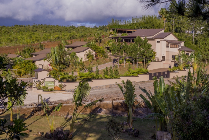 Imagen de los exteriores del Hotel 7 Cascades Restaurant Bar and Lodges. Foto 11