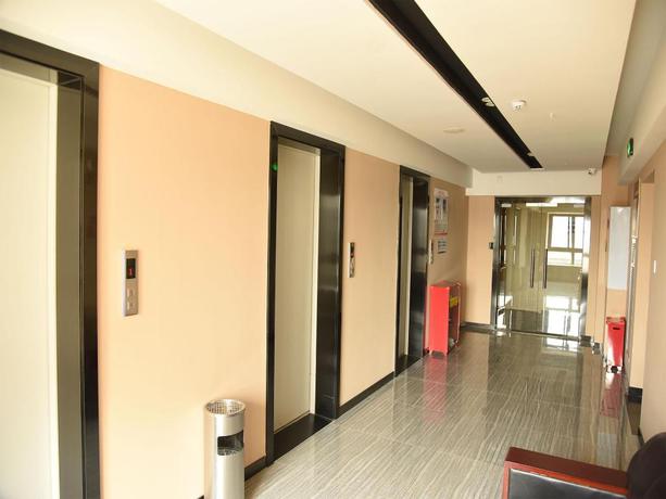 Imagen general del Hotel 7 DAYS PREMIUM CHONGQING BAISHIYI. Foto 2