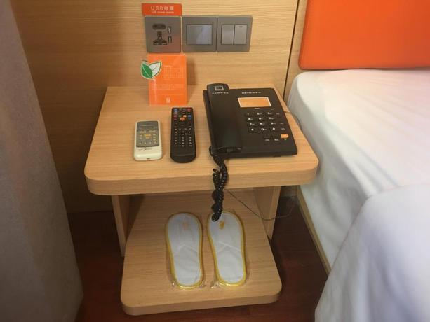 Imagen general del Hotel 7 DAYS PREMIUMA JINAN JINGSHI ROAD QILU CHILDREN S HOSPTIAL. Foto 4
