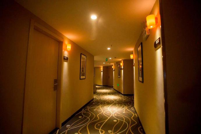 Imagen general del Hotel 7 DAYS PREMIUMA XIAMEN AIRPORT DIANQIAN. Foto 4
