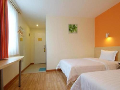 Imagen general del Hotel 7 Days Inn Baiyin Renmin Road Passenger Station. Foto 5