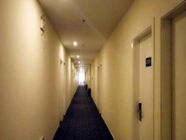 Imagen general del Hotel 7 Days Inn Korla Bo Si Teng Lake Branch. Foto 2