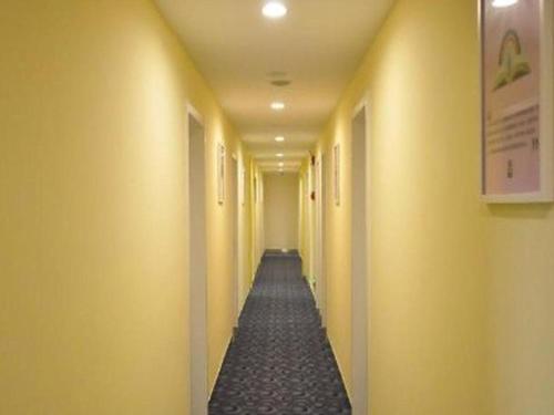 Imagen general del Hotel 7 Days Inn Shijiazhuang Jinzhou Xinyulou. Foto 4