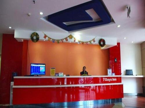 Imagen general del Hotel 7 Days Inn Zhengzhou Hongzhuan Road Provincial Hospital Metro Station. Foto 3