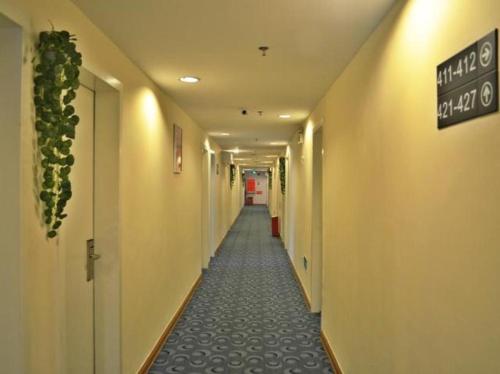 Imagen general del Hotel 7 Days Inn Zhuhai Jilin University Zhongdian Tower. Foto 4