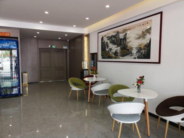 Imagen general del Hotel 7 Days Inn·Premium Yinchuan Railway Station. Foto 1