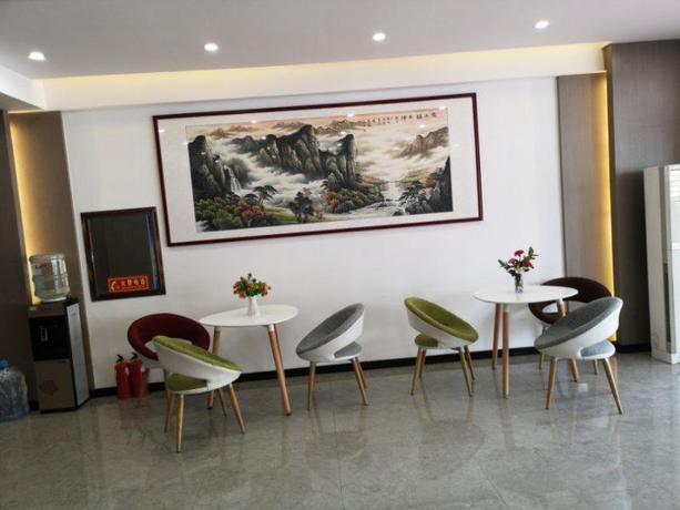 Imagen general del Hotel 7 Days Inn&middot;Premium Yinchuan Railway Station. Foto 2