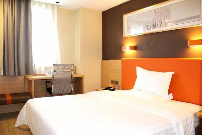 Imagen de la habitación del Hotel 7 Days Inn&middot;Wuzhishan Road. Foto 5
