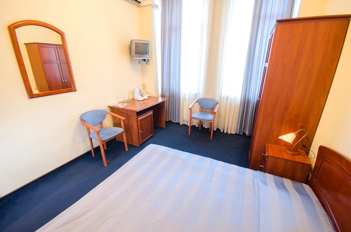 Imagen de la habitación del Hotel 7 Days Kiev. Foto 6
