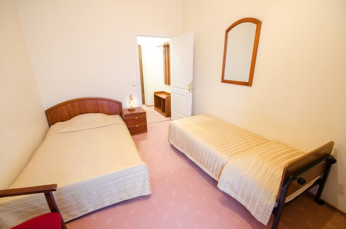 Imagen de la habitación del Hotel 7 Days Kiev. Foto 10