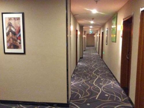 Imagen general del Hotel 7 Days Premium Dezhou Qingyun Nanhuan Building Materials Market. Foto 5