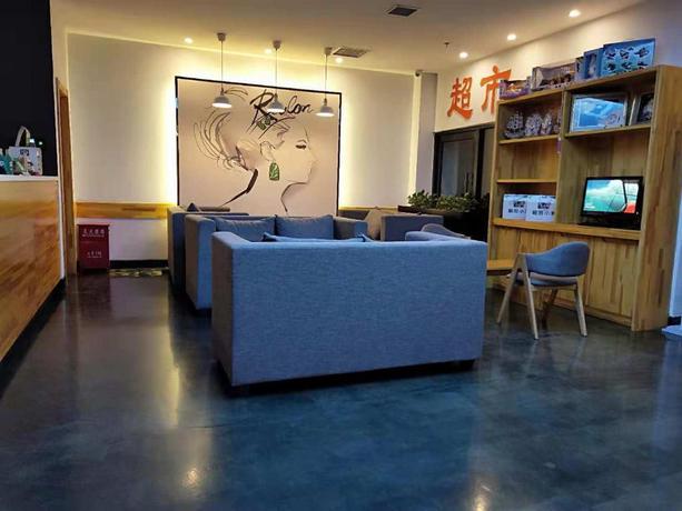 Imagen general del Hotel 7 Days Premium&middot; Zhoushuizi Airport Wal-Mart. Foto 3