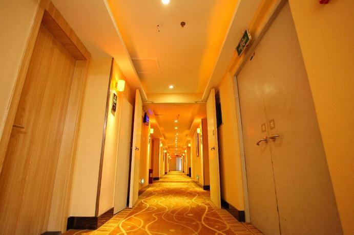 Imagen general del Hotel 7 Days Premium&middot;Shangrao Wusan Avenue Central Plaza. Foto 2