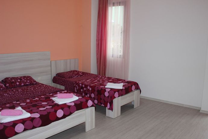 Imagen de la habitación del Hotel 7. Foto 6