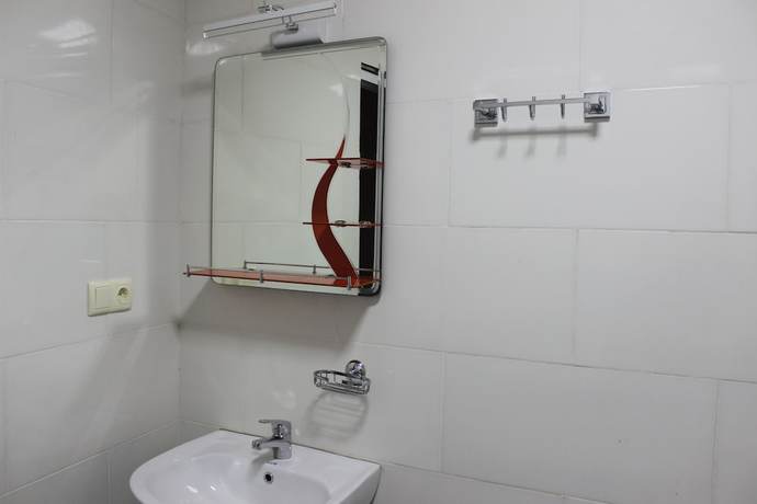 Imagen de la habitación del Hotel 7. Foto 9