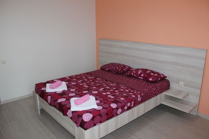 Imagen de la habitación del Hotel 7. Foto 13