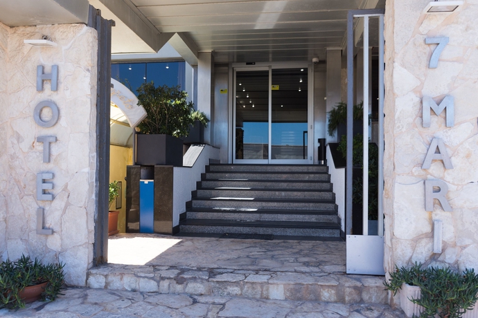 Imagen general del Hotel 7 Mari. Foto 2