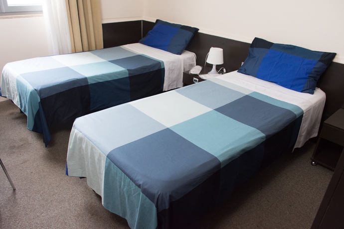 Imagen de la habitación del Hotel 7 Mari. Foto 6