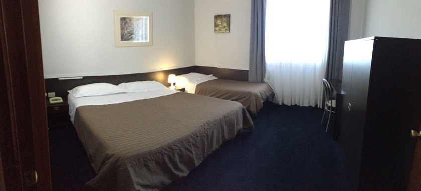 Imagen de la habitación del Hotel 7 Mari. Foto 7