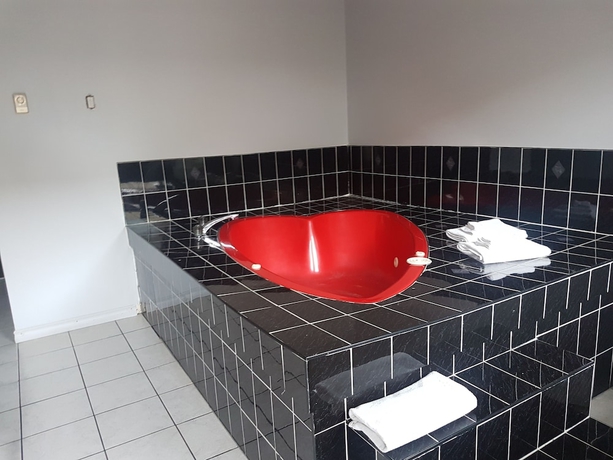 Imagen de la habitación del Hotel 7 Nights Stay. Foto 15