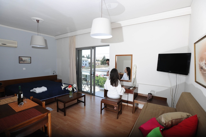 Imagen de la habitación del Hotel 7 Palms Apartments. Foto 10