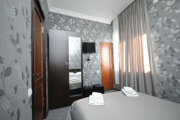 Imagen de la habitación del Hotel 7 Rooms, Tbilisi. Foto 9