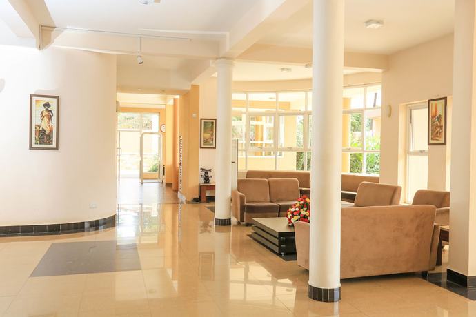 Imagen de los interiores del Hotel 7 Seasons. Foto 17