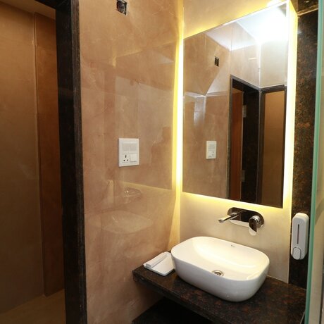 Imagen general del Hotel 7 Vachan Lawns And Banquet. Foto 2