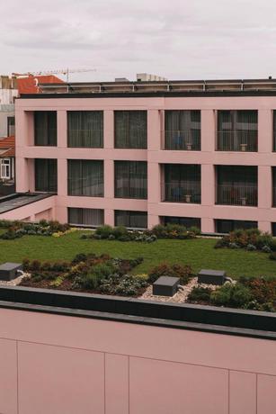 Imagen de los exteriores del Hotel 705 O'Porto. Foto 20