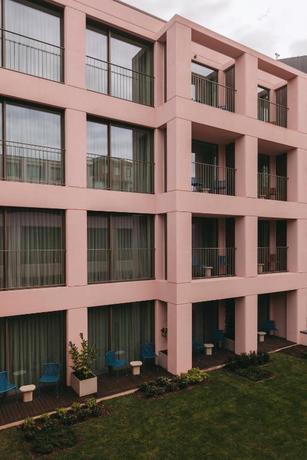Imagen de los exteriores del Hotel 705 O'Porto. Foto 22